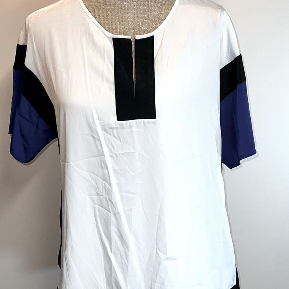 NWT Chico’s Color Block NYNA tunic top 3/4 Sleeve White, Blue, Black Sz 0 XS - Picture 2 of 7